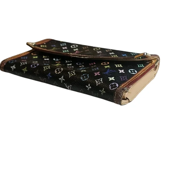 Louis Vuitton Murakami Monogram Multicolor Trifold Wallet - Picture 4 of 8